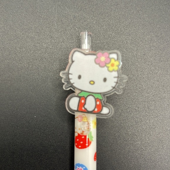Set of 6 Hello Kitty Pens - Picture 4 of 13